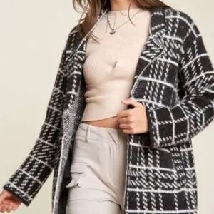 DAVI & DANI Plaid Sweater Knit Coat - Black/White - Large - NWT
